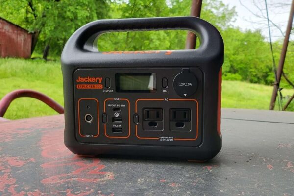 Enhancing Your Summer Experience in Europe with the Jackery Explorer 240 v2 Portable Power Station Portable Power Station