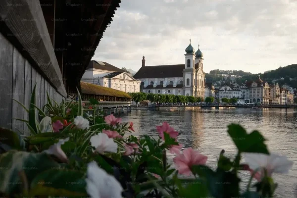 Lucerne Grand
